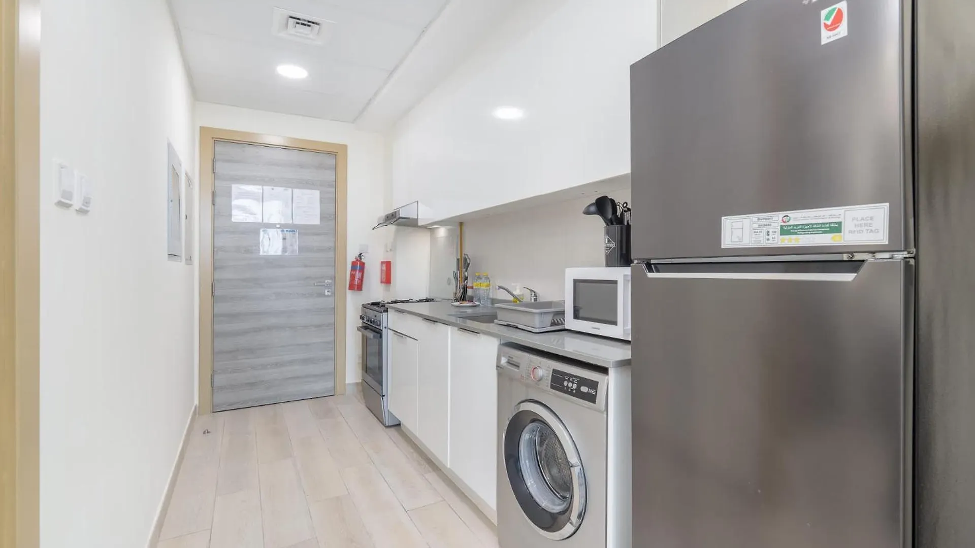 Peaceful Studio With Community Views In Jvc Dubai