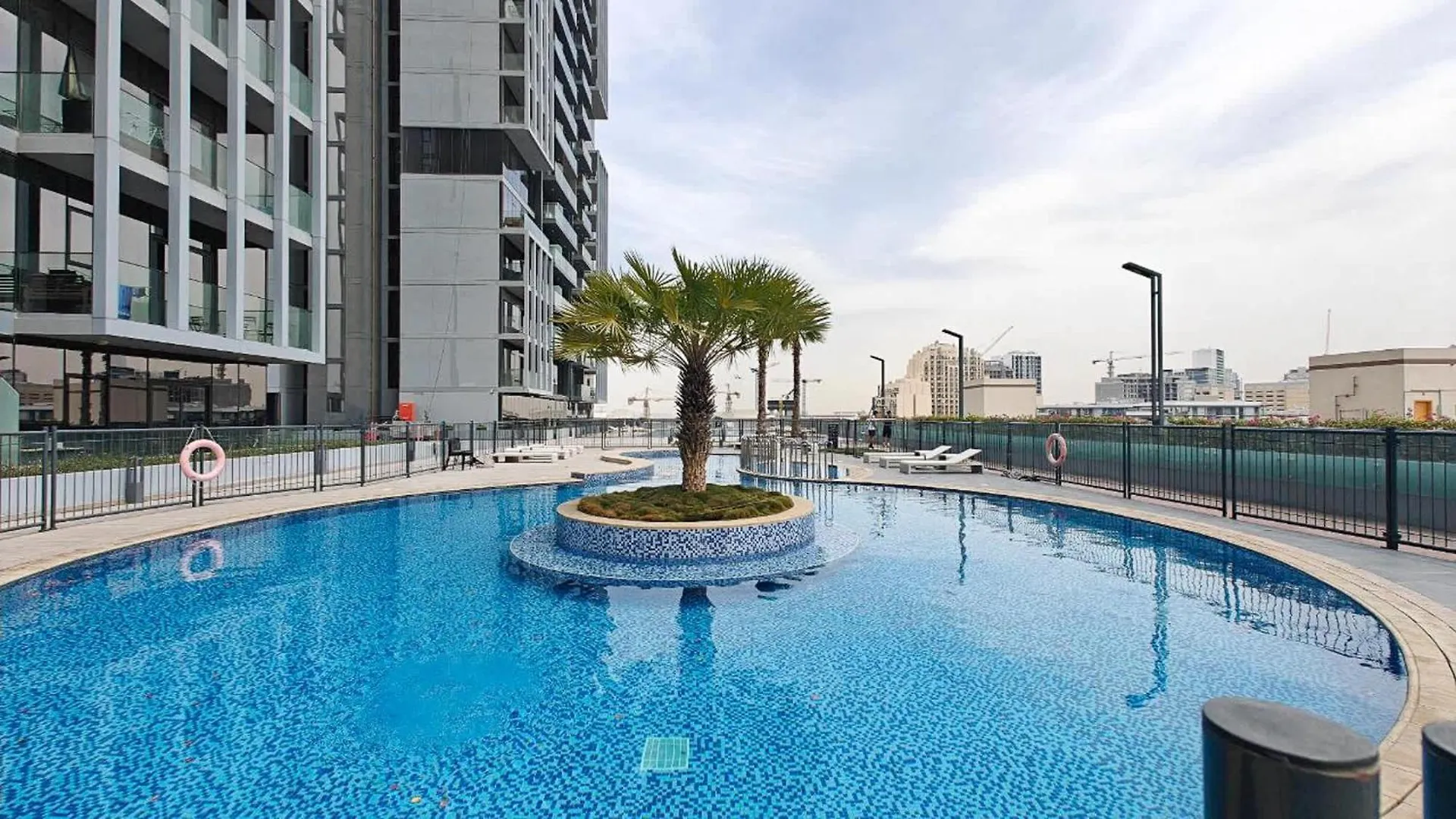 Apartment Peaceful Studio With Community Views In Jvc Dubai